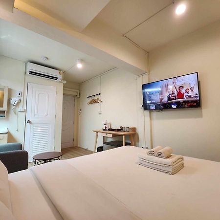 Canal View Lo-Ha Guest House, Contactless Check-In Bangkok Eksteriør bilde
